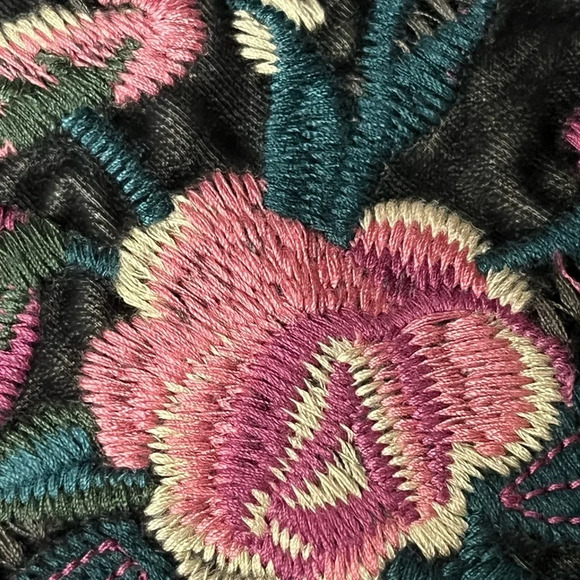 Chelsea & Theodore Black Crushed Velvet Embroidered Mini Dress Women’s S - Picture 9 of 10